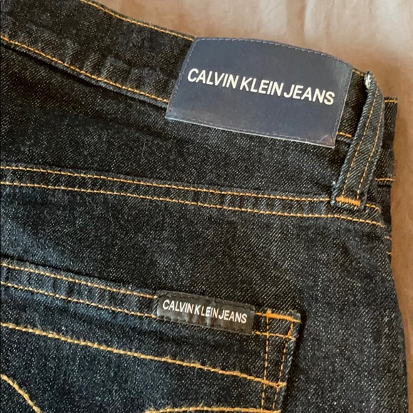 Calvin Klein Mid Rise Slim Jeans  | CKJ 021 - Picture 4 of 7